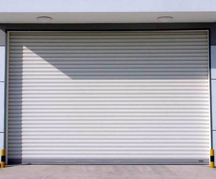 怎樣清洗濟(jì)南卷簾門，以下五點(diǎn)你要知道！